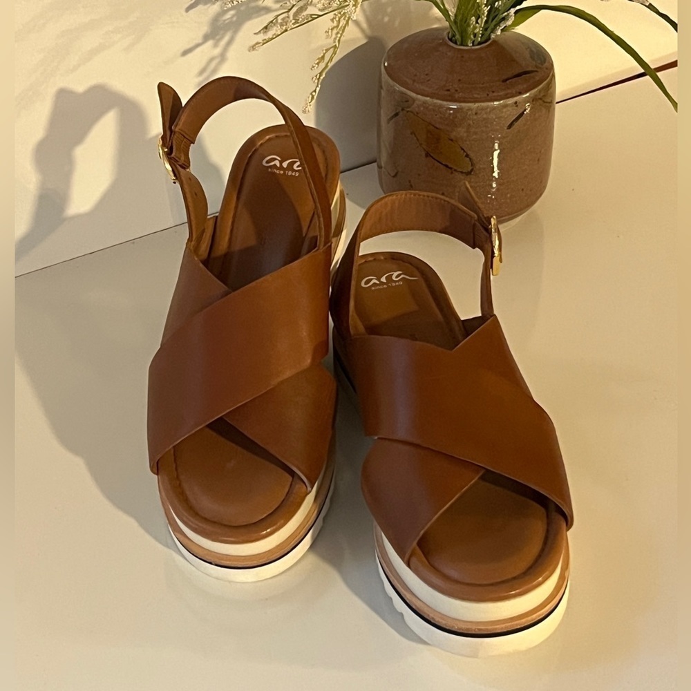 ARA Camel leather sling back platform sandal size 7.5 - Picture 3 of 9